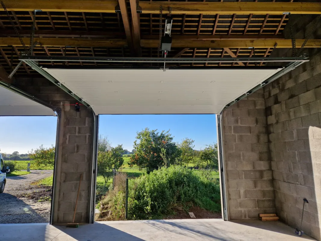 Probois Concept Menuiserie Et Agencement D Interieur A Rennes 35 Et Alentours PORTE DE GARAGE 1